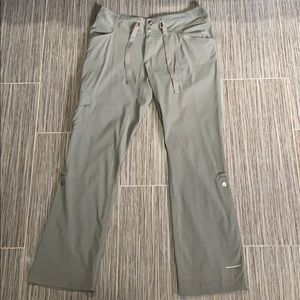 Columbia Omni-Shield outdoor pant, Size 10